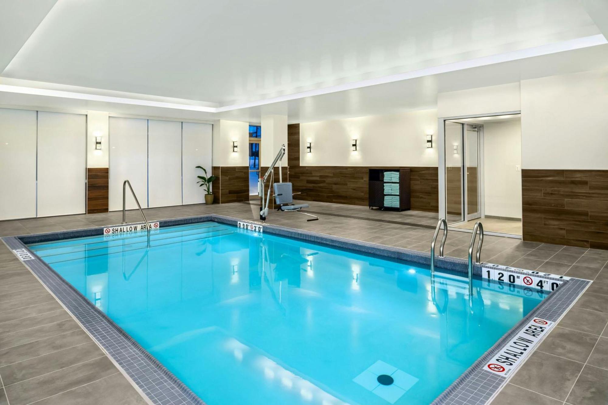 Fairfield By Marriott Inn & Suites Gravenhurst Muskoka 외부 사진